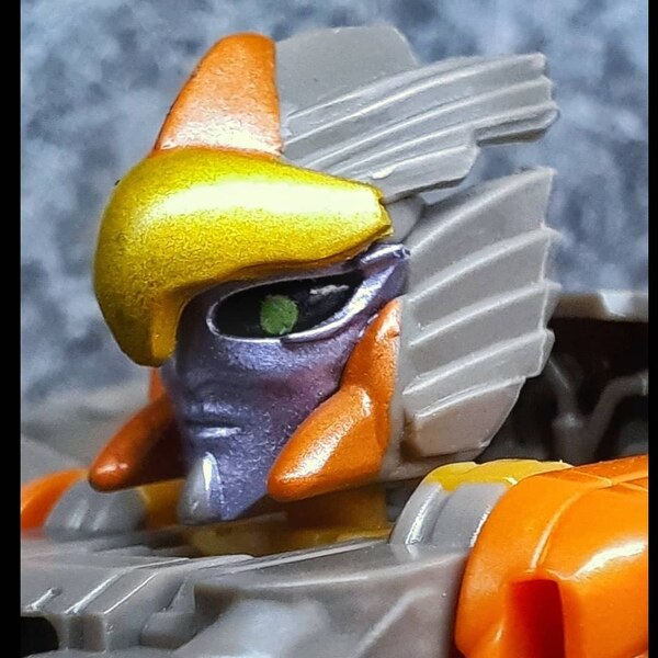 transformers kingdom air razor